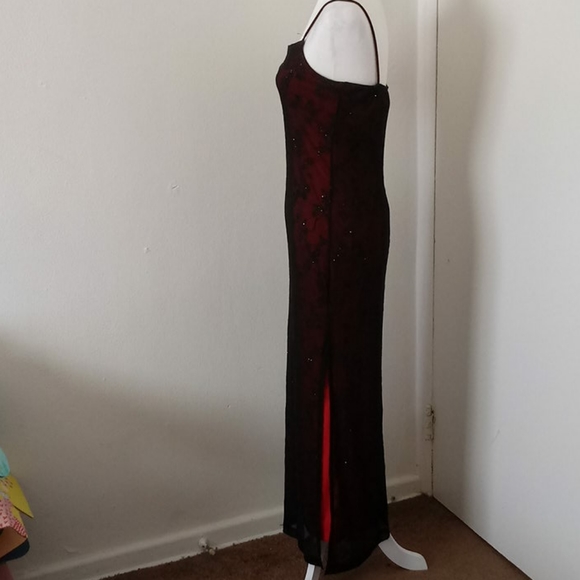 90's Red and Black Maxi Dress Size Medium - Picture 3 of 9